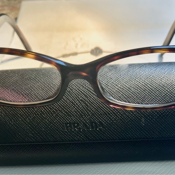 PRADA Eyglasses with case. - Picture 3 of 3